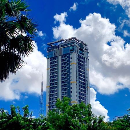 The View Serviced Residence 豪景日式酒店公寓 Phnompenh Exteriér fotografie